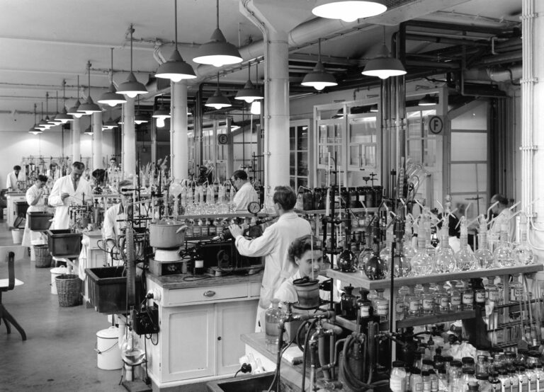 Historia niemieckiej farmacji w zbiorach Muzeum Techniki