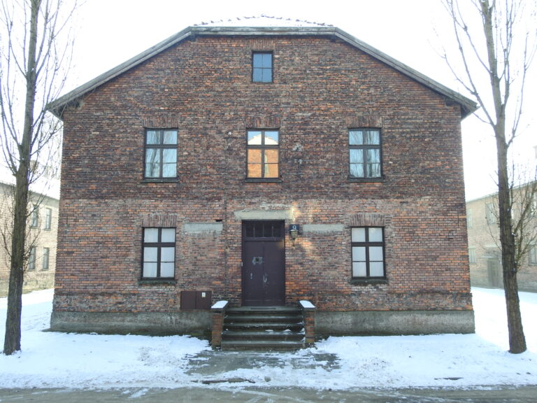 Muzeum Auschwitz z nową wystawą główną