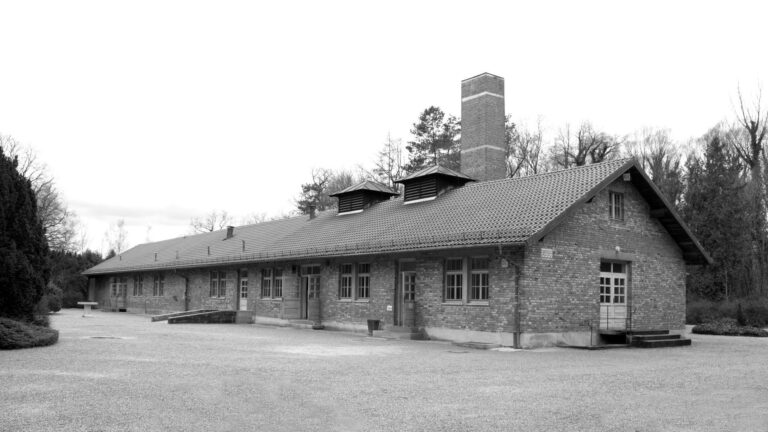 IPN prosi o kontakt bliskich więźniów obozu w Dachau