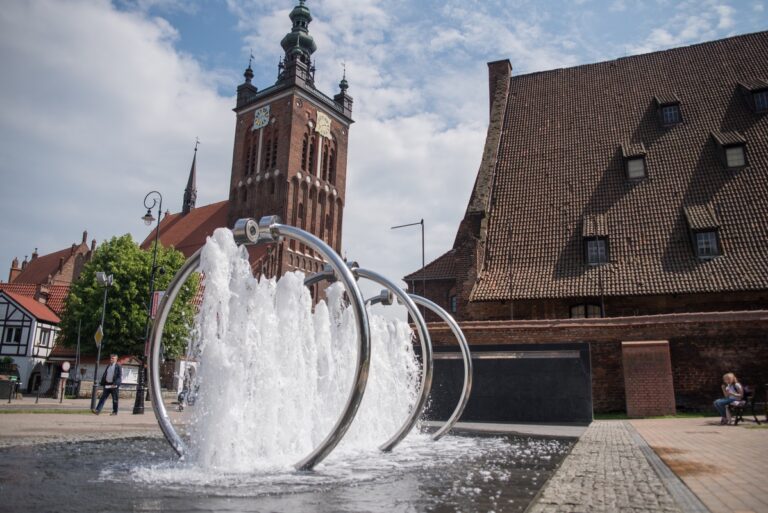 Muzeum Gdańska zaprasza na wieczorne koncerty fontanny i carillonu