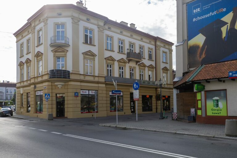Kamienica przy ul. Grunwaldzkiej znów dodaje blasku centrum Rzeszowa