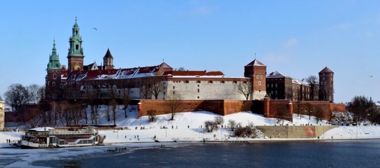 Wawel – od bagien i moczarów do królewskiej rezydencji