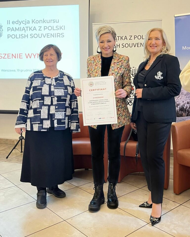 Lemoniada Chmielowa z Wielkopolskiego Parku Etnograficznego – „Pamiątka z Polski – Polish Souvenirs”